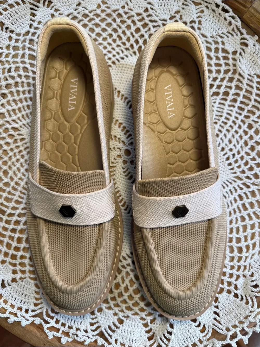 Vivaia Women’s Neutral Beige Loafers - Slip-On Knit Flats Size 38